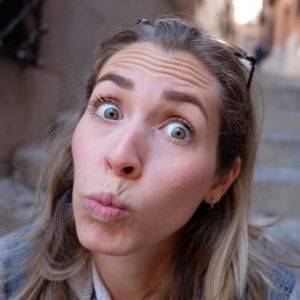 Meet your Posher, Alexandra